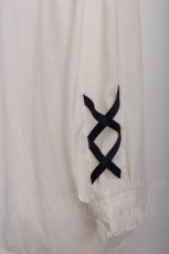 画像4: axes femme POETIQUE / ローズ刺繍レースアップブラウス  オフ S-26-07-21-004-AX-BL-AS-ZS (4)