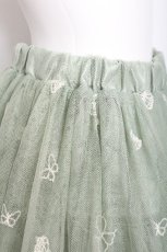 画像2: axes femme / 蝶々刺繍チュールスカート  グリーン S-26-07-21-045-AX-SK-AS-ZS (2)
