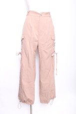 画像1: axes femme / レースアップカーゴパンツ  ピンクベージュ S-26-07-21-057-AX-PA-AS-ZS (1)