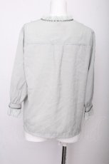 画像3: axes femme / 刺繍入りプチハイブラウス  グリーン S-26-07-21-018-AX-BL-AS-ZS (3)