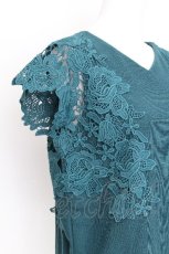 画像3: axes femme / レース袖カットT  グリーン S-26-07-24-034-AX-TO-AS-ZS (3)