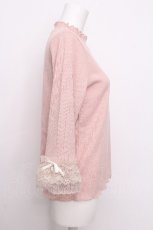 画像2: axes femme / レース重ねデザイン袖プルオーバー  ピンク S-26-07-26-035-AX-TO-HR-ZS (2)