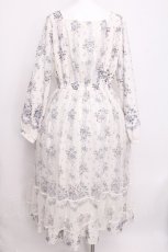 画像2: axes femme / ラッフルフリルレース花柄ワンピース  アイボリー S-26-07-26-040-AX-OP-HR-ZS (2)