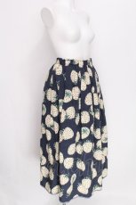 画像3: Franche Lippee / いちご柄スカート 3L 紺 S-26-07-30-036-LO-SK-HR-ZS (3)
