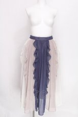 画像1: axes femme / 配色フリル×プリーツスカート  オフｘネイビー S-26-07-30-037-AX-SK-HR-ZS (1)