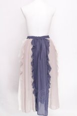画像2: axes femme / 配色フリル×プリーツスカート  オフｘネイビー S-26-07-30-037-AX-SK-HR-ZS (2)