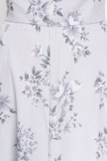 画像4: Maison de FLEUR / フラワープリントスカート  サックス S-26-07-30-029-LO-SK-ET-ZS (4)