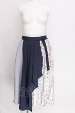画像1: axes femme / スカーフ風花柄切替スカート  紺ｘ白 S-26-07-30-030-AX-SK-AS-ZS (1)