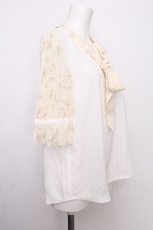 画像3: axes femme / 花柄ボリュームリボン付きブラウス  白ｘキナリ S-26-07-31-007-AX-BL-AS-ZS (3)