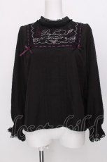 画像1: axes femme POETIQUE / パペトゥリーロゴ刺繍ブラウス  黒 S-26-08-01-048-AX-BL-AS-ZS (1)