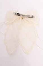 画像2: axes femme POETIQUE / ビジュー付リボンバレッタ  オフ S-26-08-01-009-AX-AC-HR-ZS (2)
