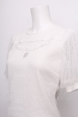 画像3: evelyn / ロゴ刺繍リブトップス  白 S-26-08-01-036-LO-TO-AS-ZS (3)