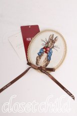 画像1: PINK HOUSE / PETER RABBIT ワッペンブローチ  ベージュ S-26-08-02-005-LO-ZA-HR-ZS (1)