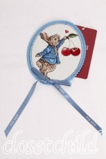画像1: PINK HOUSE / PETER RABBIT ワッペンブローチ  サックス S-26-08-02-004-LO-ZA-HR-ZS (1)