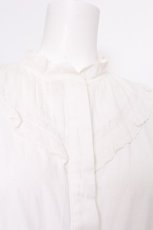 画像3: F i.n.t / ピンタックヨークコットンレース使いブラウス  白 S-26-08-06-029-CA-BL-HR-ZS (3)