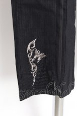 画像4: HONEY / 蝶刺繍パンツ  黒 S-26-08-06-1032-HN-PA-AS-ZS (4)
