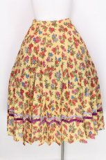 画像2: Jane Marple Dans Le Salon / Flowers of Jouy double accordion skirt  イエロー S-26-08-06-1022-JM-SK-HR-ZS (2)