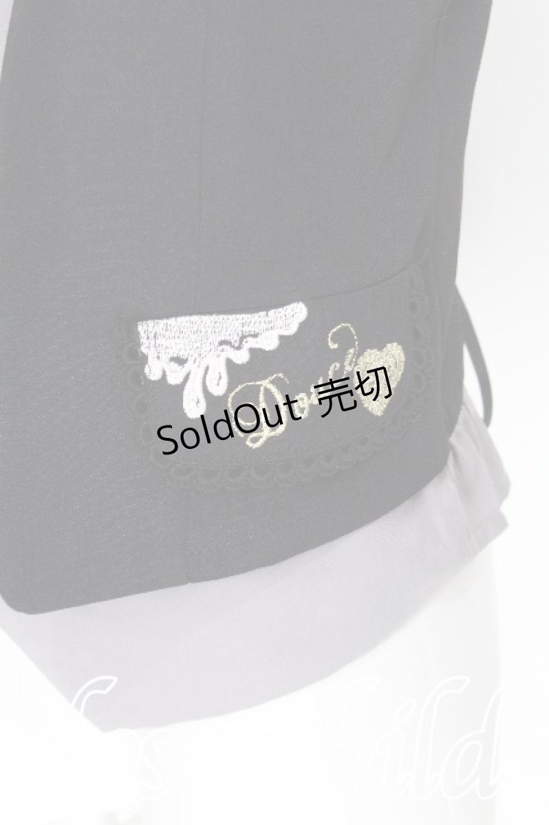 画像3: axes femme POETIQUE / ハートチョコ刺繍重ね着風ベスト  黒ｘグレー S-26-08-08-023-AX-TO-HR-ZS (3)