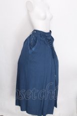 画像3: Ozz oneste / 霧蝶刺繍入り袴風プリーツスカート  紺 S-26-08-10-049-OO-SK-AS-ZS (3)