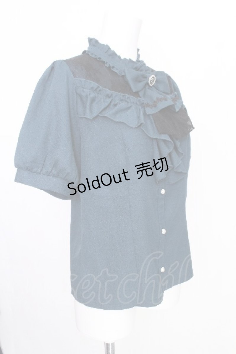 画像3: axes femme / リボン×ジャボブローチブラウス  グリーン S-26-08-10-008-AX-BL-HR-ZS (3)