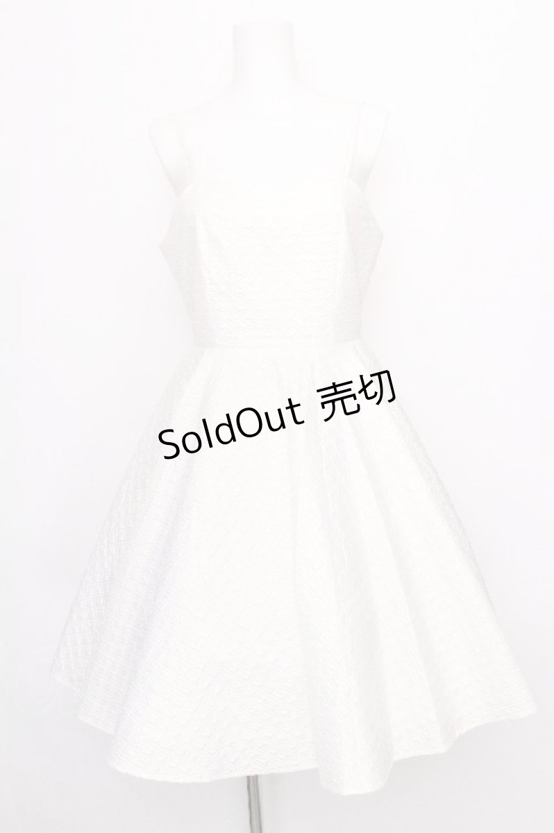 画像1: axes femme POETIQUE / フレアキャミワンピース  白 S-26-08-11-040-AX-OP-HR-ZS (1)