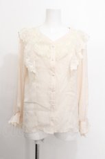 画像1: axes femme / レースフリルサテンブラウス  オフ S-26-08-13-1020-AX-BL-AS-ZS (1)