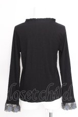 画像2: axes femme / 刺繍レース袖プチスタンドプルオーバー  黒 S-26-08-13-021-AX-TO-AS-ZS (2)