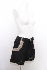 画像3: axes femme / 脇タック入りショートパンツ  黒 S-26-08-18-060-AX-PA-AS-ZS (3)