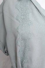 画像4: axes femme / レース使いチュニックブラウス  グリーン S-26-08-21-041-AX-BL-AS-ZS (4)