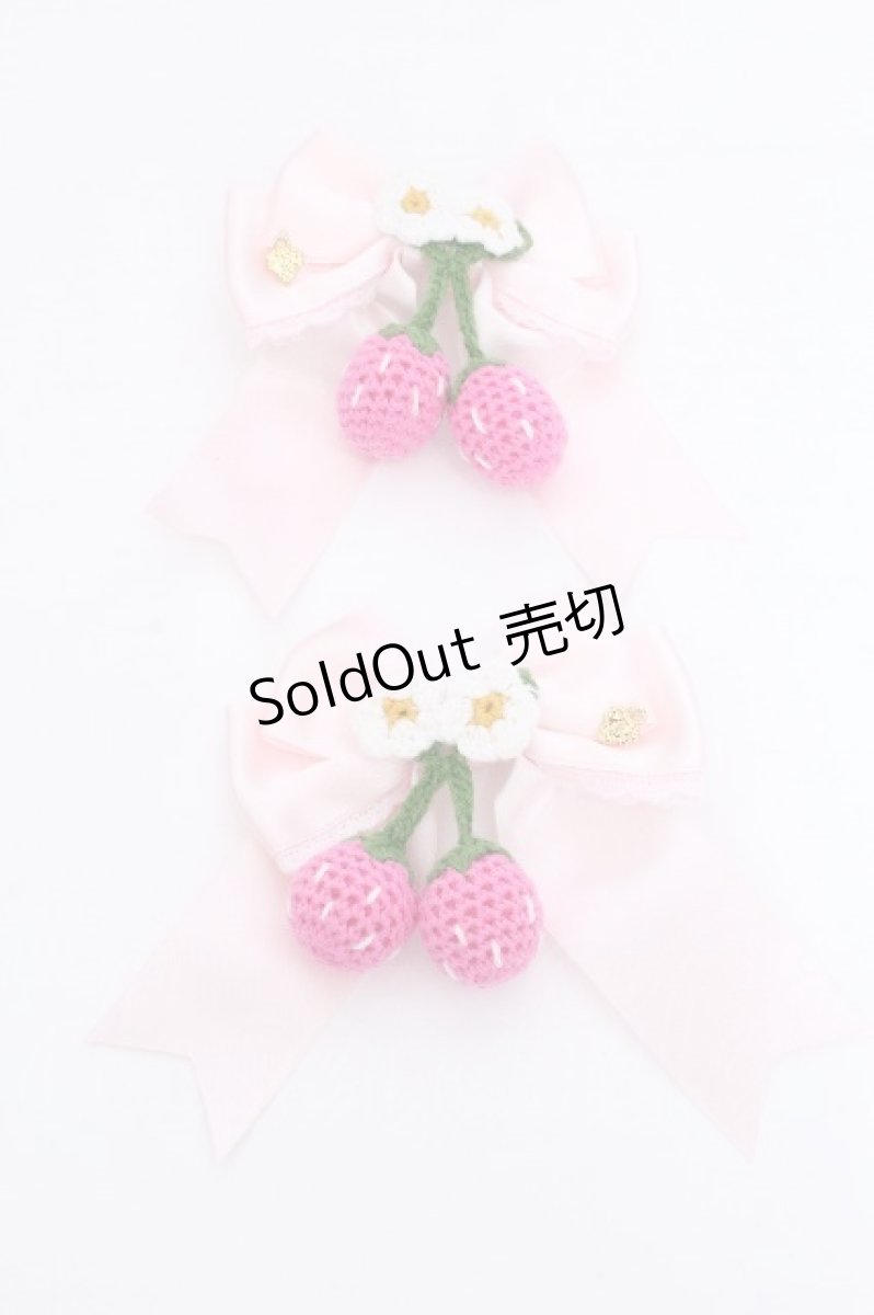 画像1: BABY,THE STARS SHINE BRIGHT / ゆらゆらいちごのStrawberry Gardenリボンクリップ  白ｘピンク S-26-08-21-1005-BA-AC-AS-ZS (1)