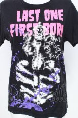 画像3: Banana Fish / プリントTシャツ  黒 S-26-08-21-1054-PU-TO-AS-ZS (3)