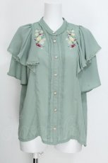 画像1: axes femme / ミックスフルーツ刺繍ブラウス  グリーン S-26-08-22-013-AX-BL-HR-ZS (1)