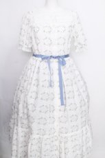 画像1: Melody BasKet / プチシャンテフルールワンピース M 白ｘブルー S-26-08-24-043-LO-OP-AS-ZS (1)