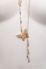 画像2: axes femme / 薔薇装飾蝶々ネックレス  ゴールド S-26-09-01-022-AX-AC-HR-ZS (2)