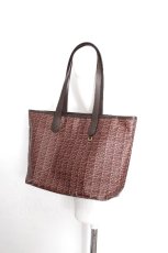 画像4: Q-pot. / ビターチョコレートジップトートバッグ  ブラウン S-26-09-04-031-QP-BG-HR-ZS (4)