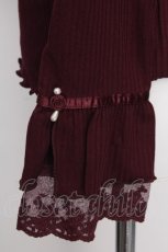 画像5: axes femme / 薔薇刺繍プチハイリブプルオーバー  ワイン S-26-09-05-026-AX-TO-HR-ZS (5)
