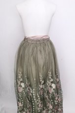 画像2: axes femme / グラデチュール刺繍スカート  グリーン S-26-09-05-055-AX-SK-HR-ZS (2)