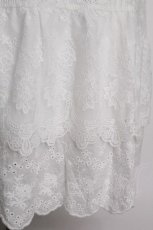 画像4: axes femme / ティアードコットンレーススカート  白 S-26-09-07-048-AX-CO-HR-ZS (4)