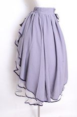 画像2: axes femme POETIQUE / リボン花柄バックフリルスカート  ラベンダー S-26-09-07-050-AX-SK-HR-ZS (2)