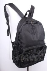 画像1: NieR Clothing / クロス刺繍リボンリュック  黒 S-26-09-07-021-PU-BG-HR-ZS (1)