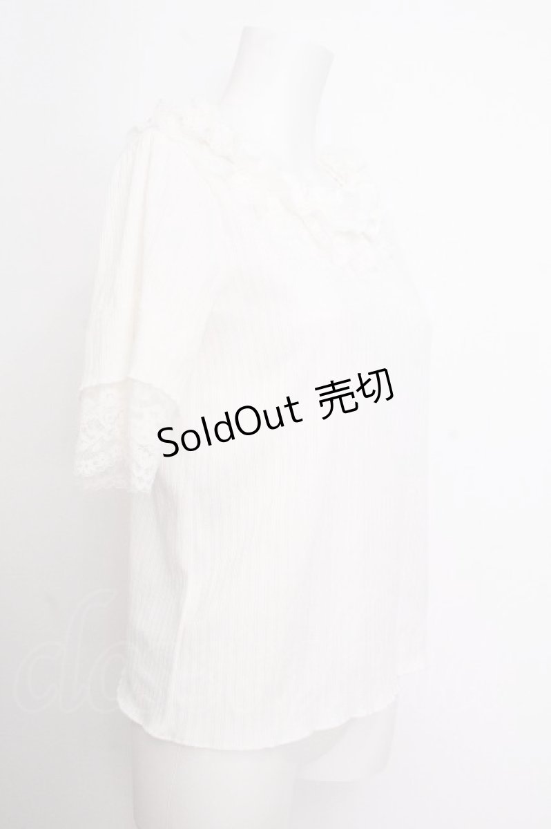 画像2: axes femme / フリル×レースリボンプルオーバー  白 S-26-09-12-031-AX-TO-AS-ZS (2)