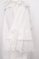 画像5: axes femme / フリル×レースリボンプルオーバー  白 S-26-09-12-031-AX-TO-AS-ZS (5)