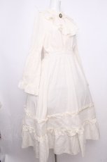 画像2: axes femme / 姫袖風ラッフルフリルワンピース  オフ S-26-09-14-040-AX-OP-HR-ZS (2)