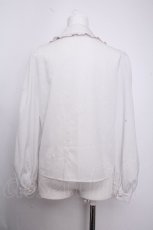 画像3: Ank Rouge / ハートボタンフリルピンタックブラウス  グレー S-26-09-14-014-CA-BL-HR-ZS (3)