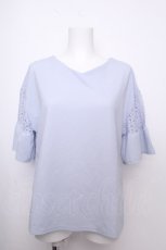 画像1: axes femme / 袖レース切替カットプルオーバー  サックス S-26-09-14-028-AX-TO-HR-ZS (1)