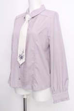 画像3: axes femme / ネクタイ付ブラウス  ラベンダー S-26-09-15-031-AX-BL-HR-ZS (3)