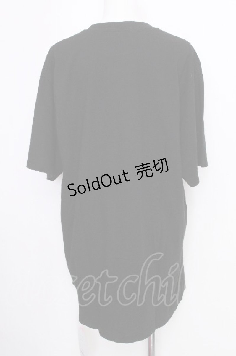 画像2: BABY,THE STARS SHINE BRIGHT / くみゃちゃんのStarry Cake柄 Big Tシャツ  黒 S-26-09-15-034-BA-OP-HR-ZS (2)