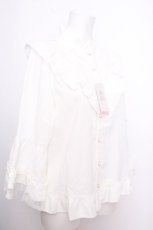 画像3: axes femme / 姫袖風フレア袖ブラウス  白 S-26-09-16-009-AX-BL-HR-ZS (3)