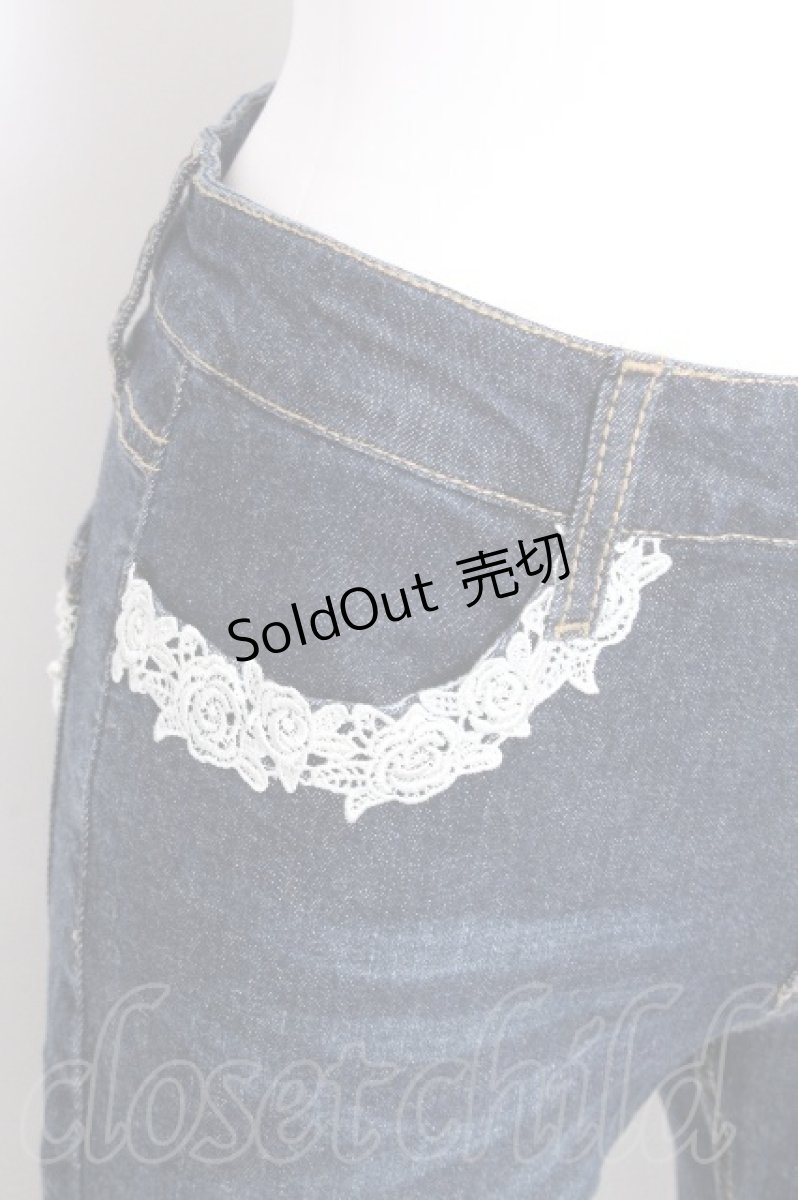 画像3: axes femme / ローズレースデニムパンツ  青 S-26-09-17-058-AX-PA-AS-ZS (3)