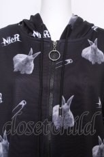 画像4: NieR Clothing / NieRちゃん刺繍プルオーバー  黒 S-26-09-18-035-PU-TO-HR-ZS (4)